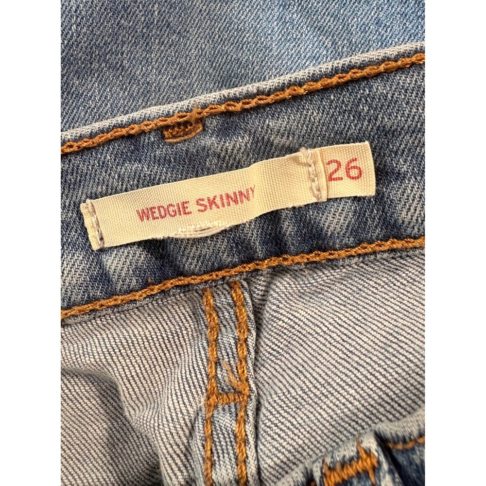 Levis Wedgie Skinny Jeans Medium Wash Blue High Rise Button Fly Sz W26 - Picture 4 of 7